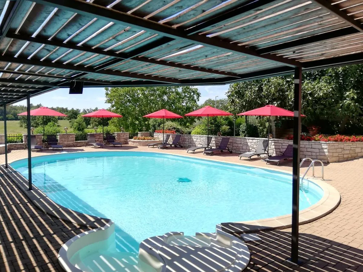 Casa Rustica Dva Baladura B&B Kanfanar Bed & Breakfast