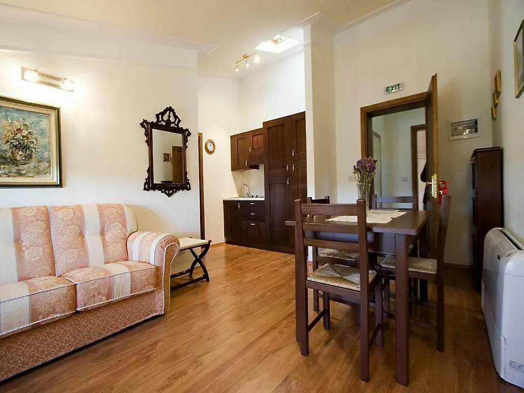 Casa Rustica Dva Baladura B&B Kanfanar Kroatien