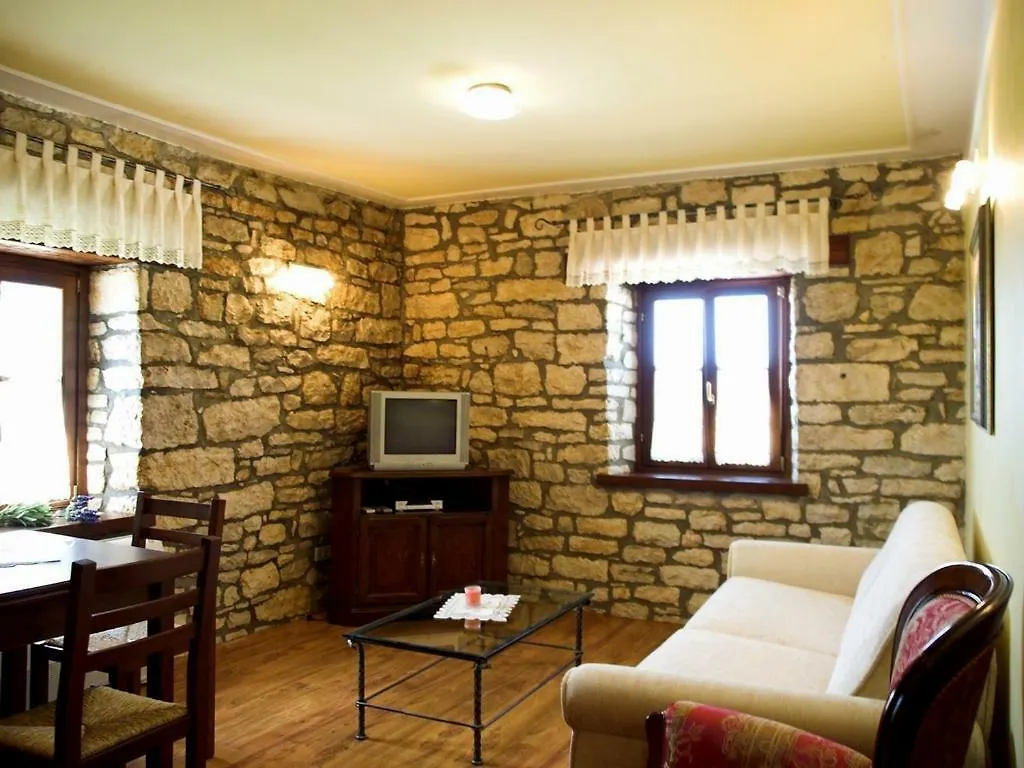 Casa Rustica Dva Baladura B&B Kanfanar Frühstückspension