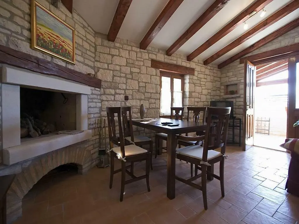 Casa Rustica Dva Baladura B&B Kanfanar 3*,  Kroatië