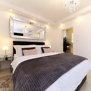 Kiko Luxury 4*, Zadar Kroatien