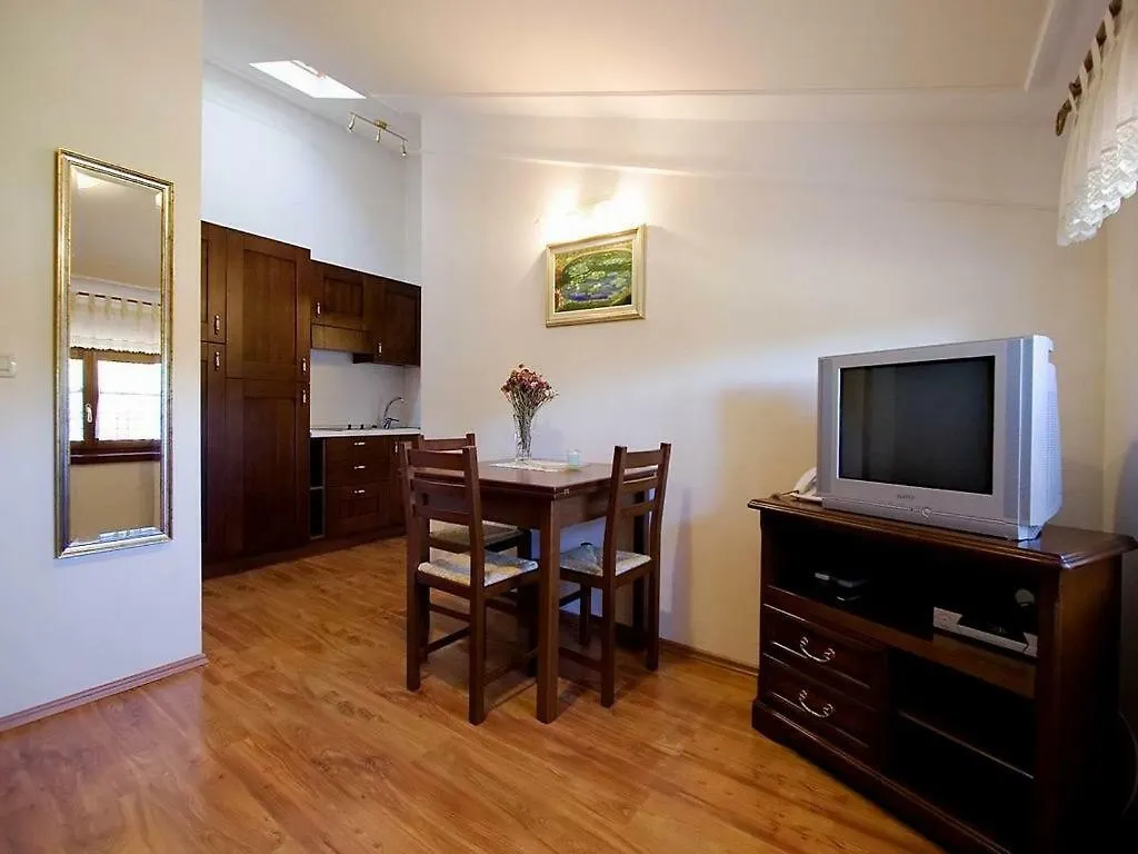 Casa Rustica Dva Baladura B&B Kanfanar 3*,  Croatia
