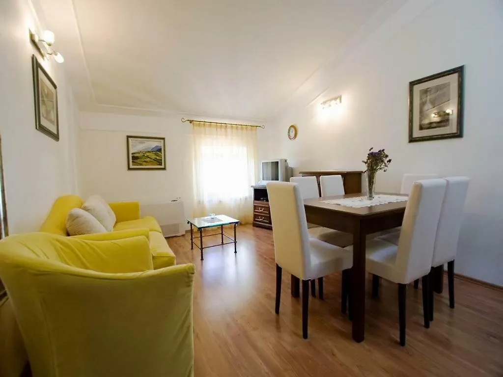 Casa Rustica Dva Baladura B&B Kanfanar 3*,
